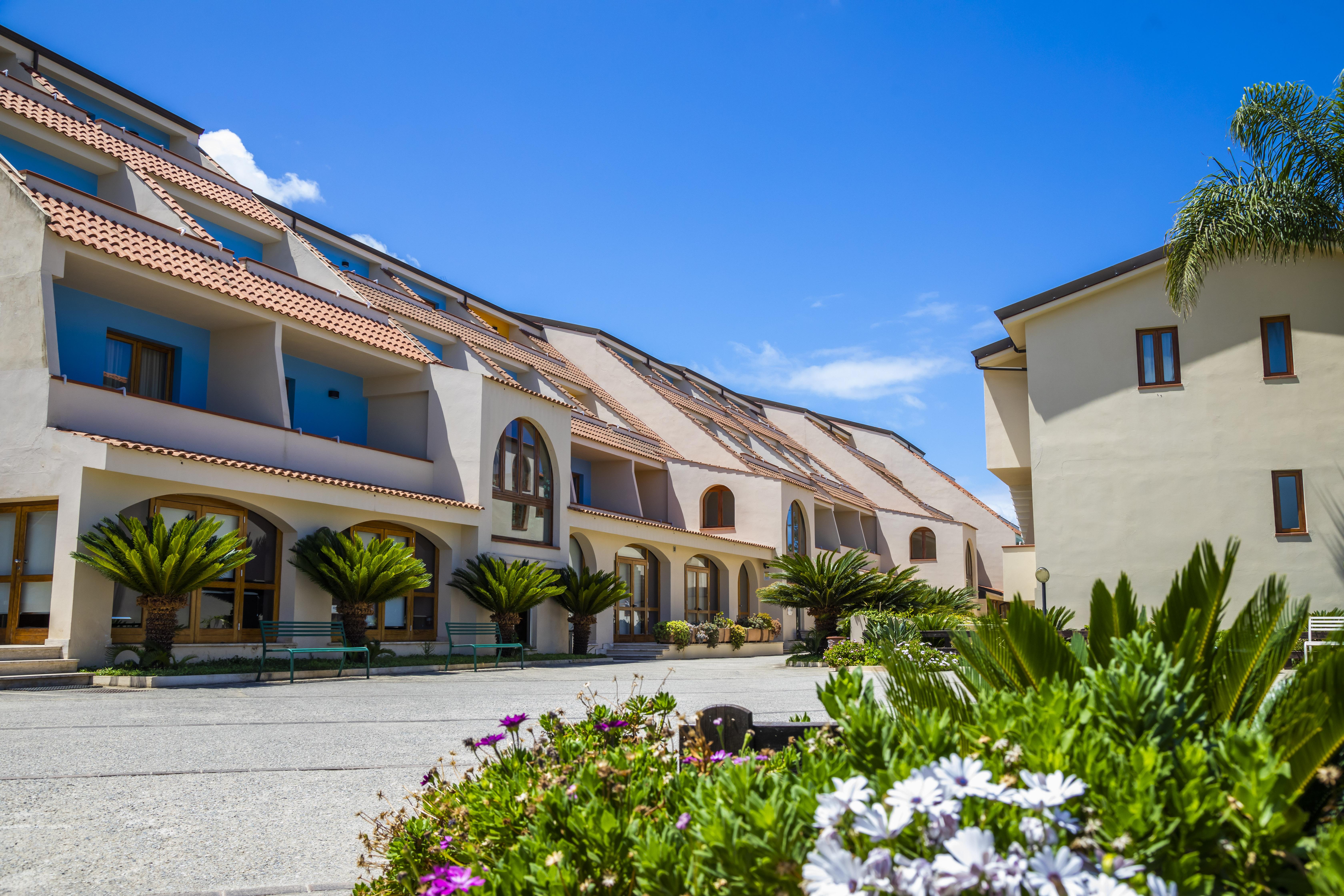 Hotel Tropis Тропея Экстерьер фото