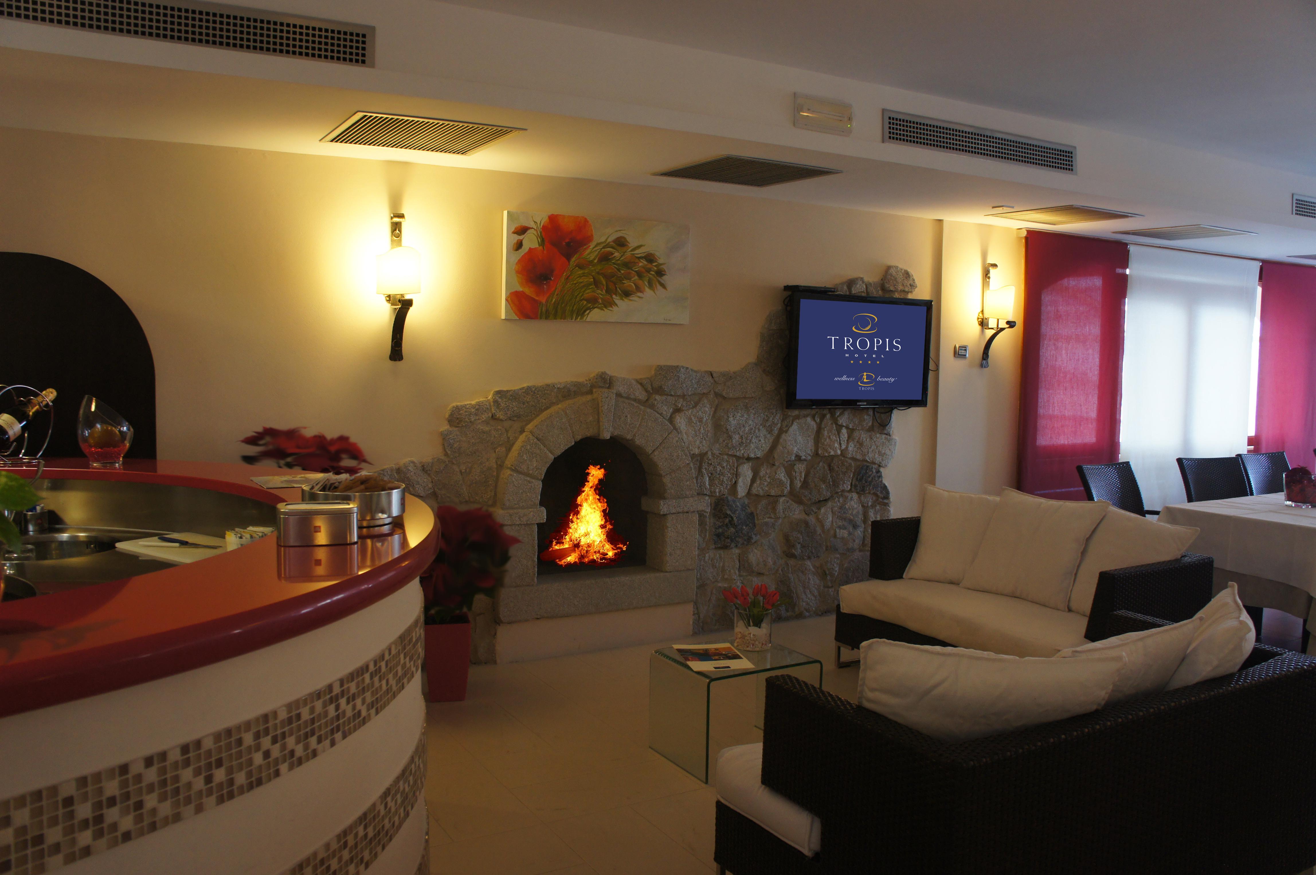 Hotel Tropis Тропея Экстерьер фото