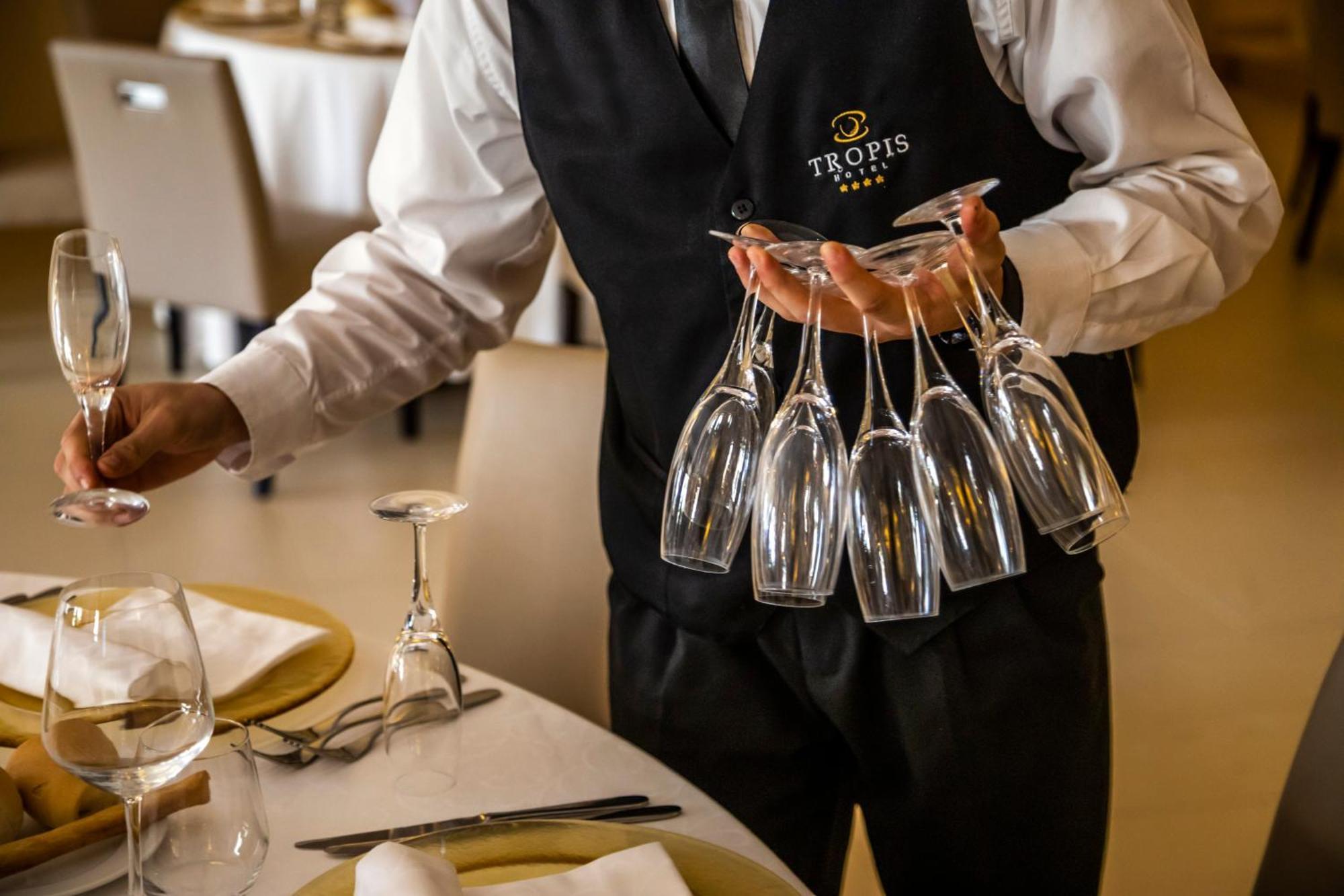 Hotel Tropis Тропея Экстерьер фото