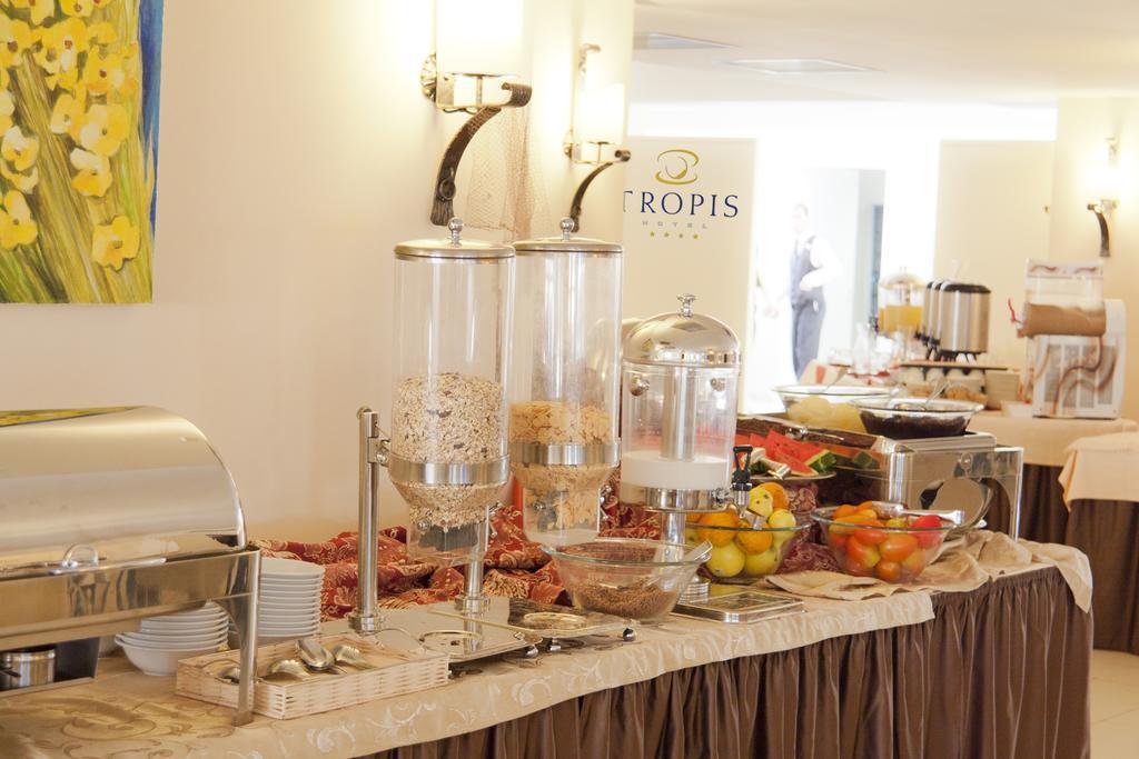 Hotel Tropis Тропея Экстерьер фото